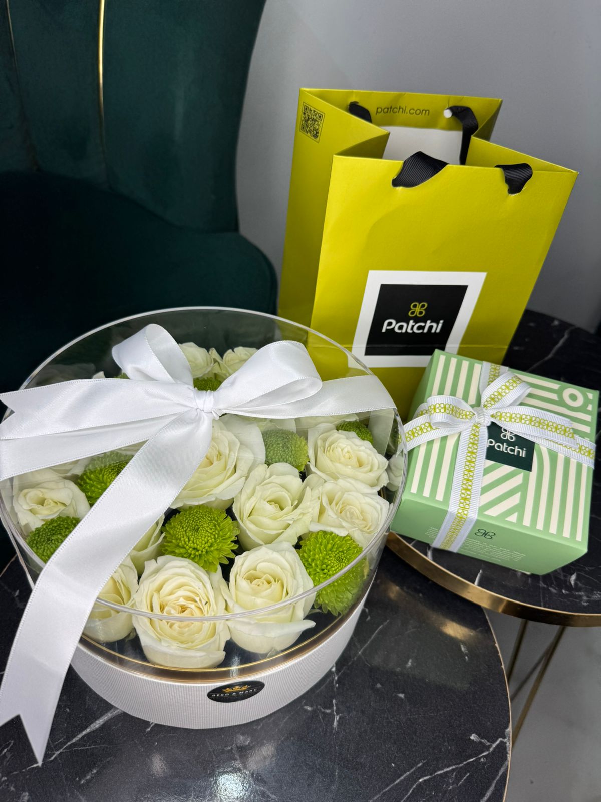 Natural acrylic box with Patchi