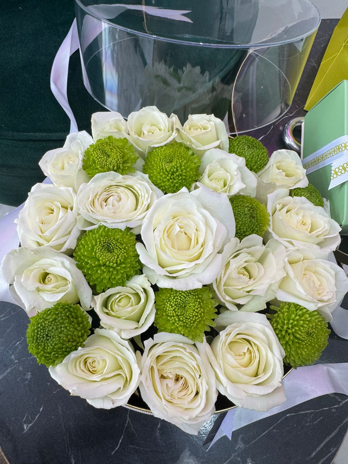 Box acrylique nature avec Patchi - Image 2